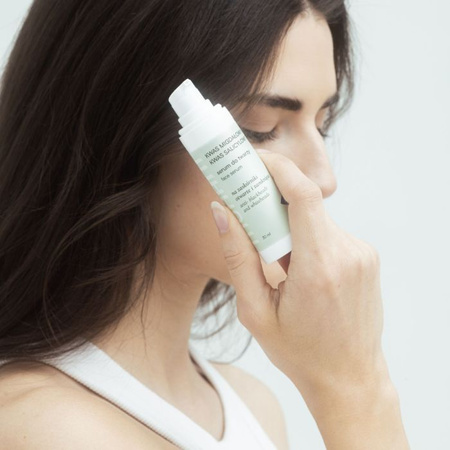 Mandelic acid 10% face serum